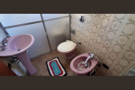 Casa à venda com 191m², 3 quartos e 3 vagasBanheiro Suíte