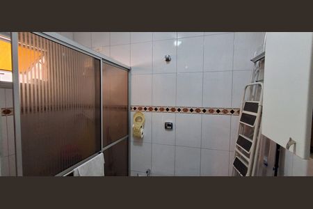 Casa à venda com 191m², 3 quartos e 3 vagasBanheiro 2 