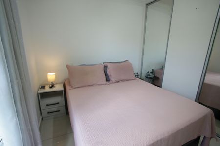 Casa de condomínio para alugar com 120m², 4 quartos e 2 vagasSuíte