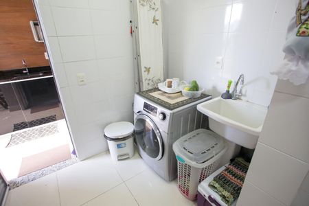 Casa de condomínio para alugar com 120m², 4 quartos e 2 vagasÁrea de Serviço