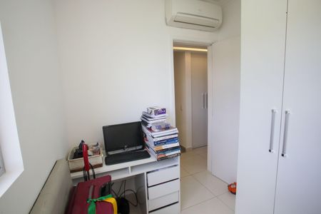 Casa de condomínio para alugar com 120m², 4 quartos e 2 vagasQuarto 1