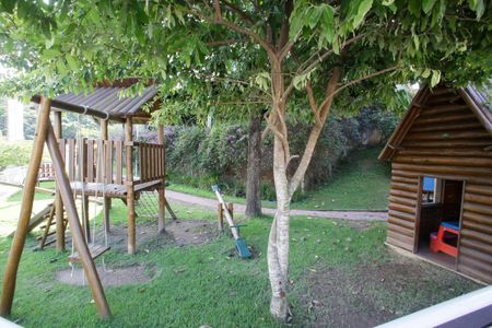 Casa de condomínio para alugar com 120m², 4 quartos e 2 vagasÁrea Comum - Playground