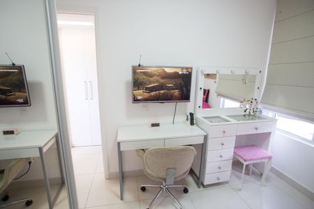 Casa de condomínio para alugar com 120m², 4 quartos e 2 vagasQuarto 2