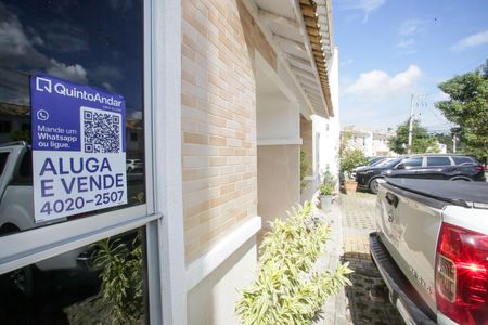 Casa de condomínio para alugar com 120m², 4 quartos e 2 vagasPlaca