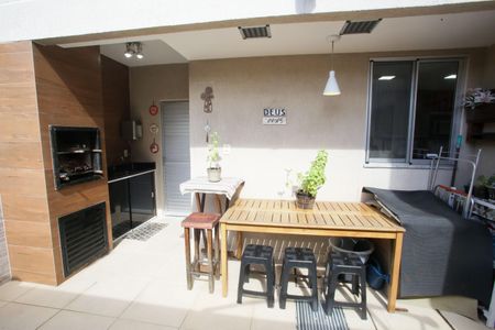 Casa de condomínio para alugar com 120m², 4 quartos e 2 vagasEspaço Garden