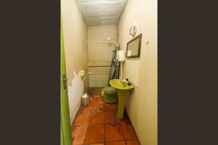 Casa à venda com 130m², 4 quartos e 3 vagasBanheiro 2