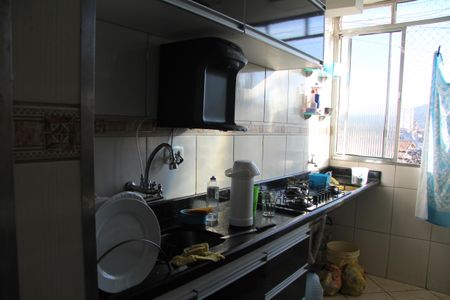 Apartamento à venda com 64m², 2 quartos e 1 vagaCozinha e Área de Serviço