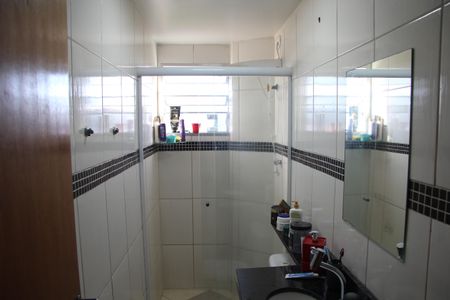 Apartamento à venda com 64m², 2 quartos e 1 vagaBanheiro Social