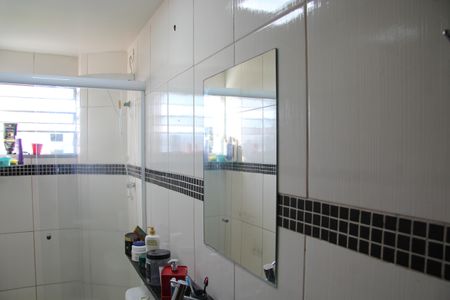 Apartamento à venda com 64m², 2 quartos e 1 vagaBanheiro Social