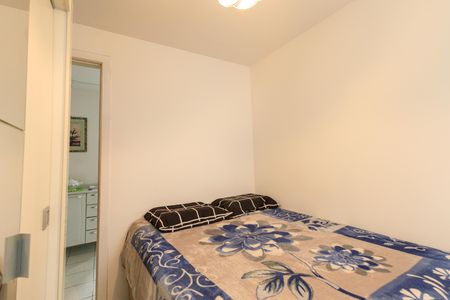 Quarto 1 de apartamento à venda com 2 quartos, 48m² em Rubem Berta, Porto Alegre