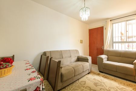 Sala de apartamento à venda com 2 quartos, 48m² em Rubem Berta, Porto Alegre