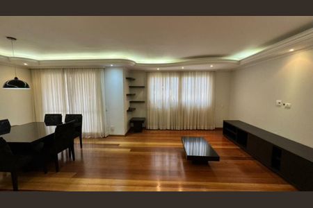 Apartamento à venda com 130m², 3 quartos e 3 vagas