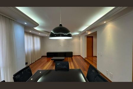 Apartamento à venda com 130m², 3 quartos e 3 vagas