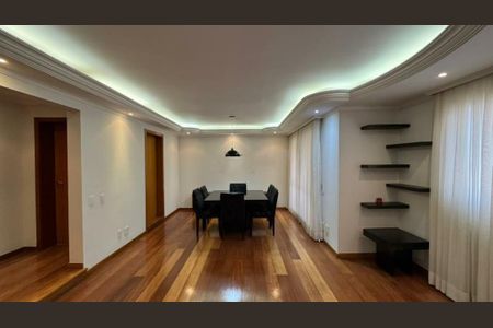 Apartamento à venda com 130m², 3 quartos e 3 vagas