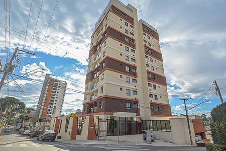 Apartamento à venda com 45m², 2 quartos e 2 vagas Apartamento à venda com 45m², 2 quartos e 2 vagasFachada e portaria