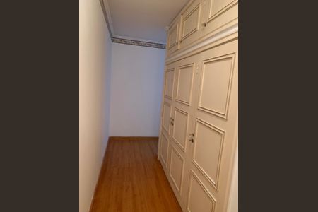 Apartamento à venda com 269m², 4 quartos e 2 vagas