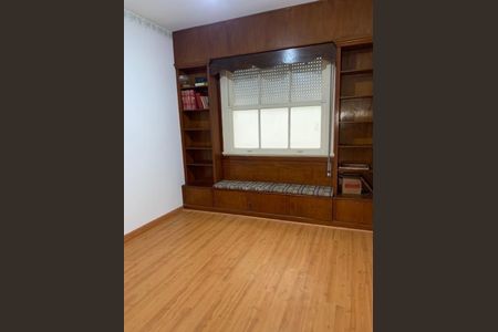 Apartamento à venda com 269m², 4 quartos e 2 vagas