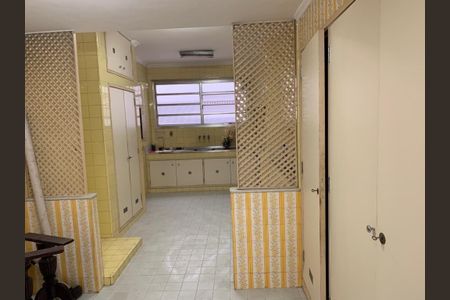 Apartamento à venda com 269m², 4 quartos e 2 vagas