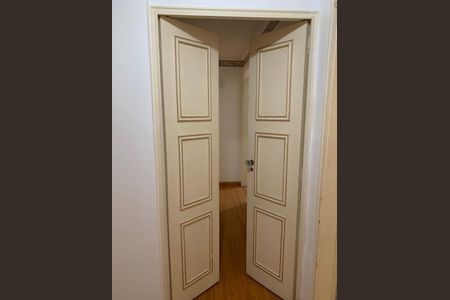 Apartamento à venda com 269m², 4 quartos e 2 vagas