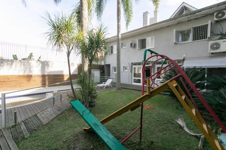 Casa à venda com 500m², 5 quartos e 6 vagasÁrea externa