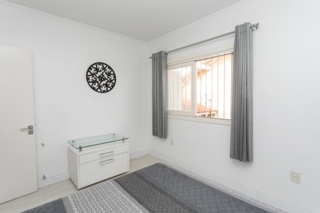 Casa à venda com 500m², 5 quartos e 6 vagasQuarto 2