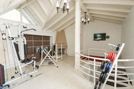 Casa à venda com 500m², 5 quartos e 6 vagasMesanino - Academia