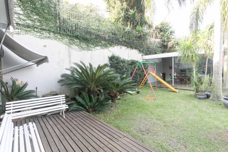 Casa à venda com 500m², 5 quartos e 6 vagasÁrea externa