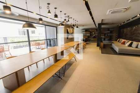 Studio para alugar com 25m², 1 quarto e sem vagaÁrea comum - Salão de Festas