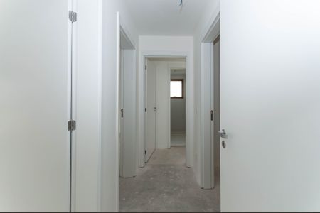 Apartamento à venda com 261m², 4 quartos e 3 vagas Apartamento à venda com 261m², 4 quartos e 3 vagasCorredor