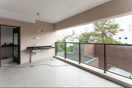 Apartamento à venda com 261m², 4 quartos e 3 vagas Apartamento à venda com 261m², 4 quartos e 3 vagasVaranda Gourmet