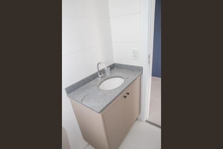 Apartamento para alugar com 34m², 2 quartos e sem vagaBanheiro