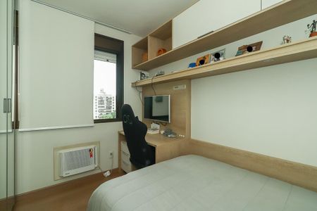 Apartamento à venda com 121m², 2 quartos e 2 vagasQuarto 2