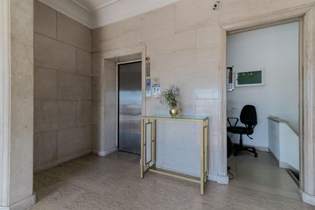 Apartamento para alugar com 265m², 4 quartos e 1 vagaElevador