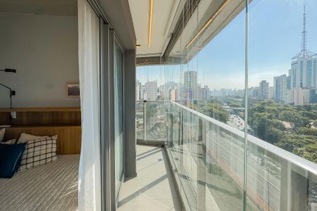 Apartamento à venda com 33m², 1 quarto e sem vaga Apartamento à venda com 33m², 1 quarto e sem vagaVaranda