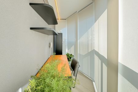 Apartamento à venda com 33m², 1 quarto e sem vaga Apartamento à venda com 33m², 1 quarto e sem vagaHome Office