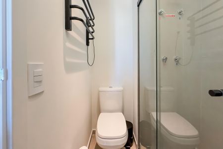 Apartamento à venda com 33m², 1 quarto e sem vaga Apartamento à venda com 33m², 1 quarto e sem vagaBanheiro