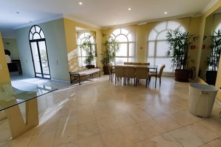 Apartamento à venda com 108m², 3 quartos e 2 vagas Apartamento à venda com 108m², 3 quartos e 2 vagasÁrea comum - Salão de festas