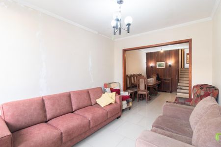 Casa à venda com 160m², 4 quartos e 2 vagas Casa à venda com 160m², 4 quartos e 2 vagasSala