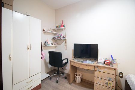 Casa à venda com 160m², 4 quartos e 2 vagas Casa à venda com 160m², 4 quartos e 2 vagasQuarto 1