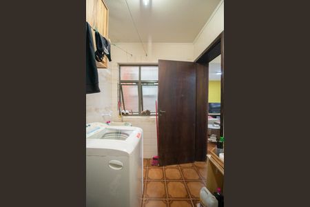 Casa à venda com 160m², 4 quartos e 2 vagas Casa à venda com 160m², 4 quartos e 2 vagasÁrea de Serviço