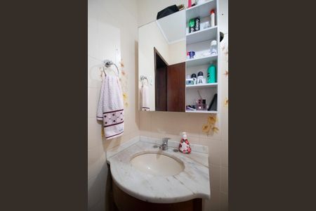 Casa à venda com 160m², 4 quartos e 2 vagas Casa à venda com 160m², 4 quartos e 2 vagasBanheiro da Suíte 2