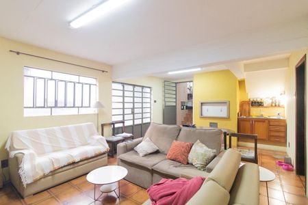 Casa à venda com 160m², 4 quartos e 2 vagas Casa à venda com 160m², 4 quartos e 2 vagasSala 2