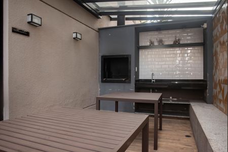 Apartamento à venda com 45m², 2 quartos e 1 vagaÁrea comum - Churrasqueira