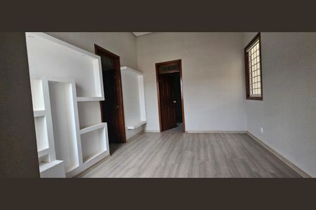 Casa à venda com 234m², 4 quartos e 4 vagas Casa à venda com 234m², 4 quartos e 4 vagasSala