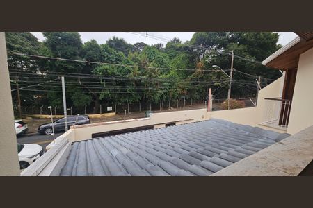 Casa à venda com 234m², 4 quartos e 4 vagas Casa à venda com 234m², 4 quartos e 4 vagasVista