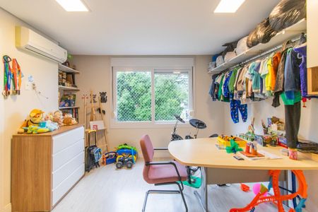 Casa à venda com 200m², 3 quartos e 4 vagas Casa à venda com 200m², 3 quartos e 4 vagasQuarto 1