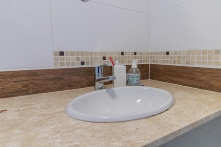 Casa à venda com 200m², 3 quartos e 4 vagas Casa à venda com 200m², 3 quartos e 4 vagasBanheiro do Quarto 1