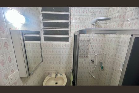 Apartamento à venda com 71m², 2 quartos e sem vagaBanheiro