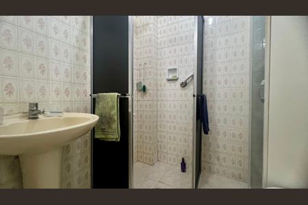 Apartamento à venda com 71m², 2 quartos e sem vagaBanheiro