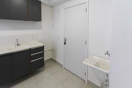 Apartamento à venda com 32m², 2 quartos e sem vaga Apartamento à venda com 32m², 2 quartos e sem vagaSala/Cozinha